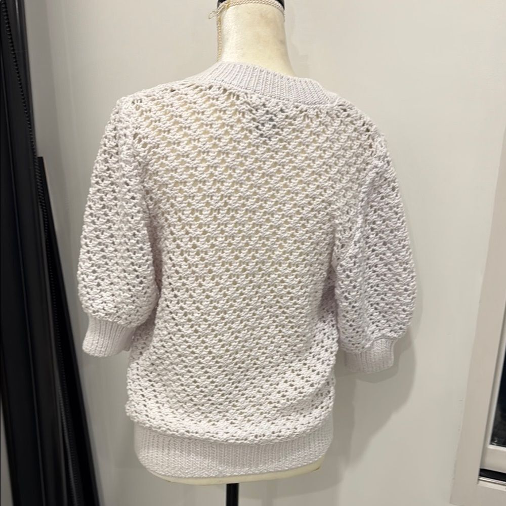 Design History White Button-Up Women's Cardigan - Picture 12 of 12